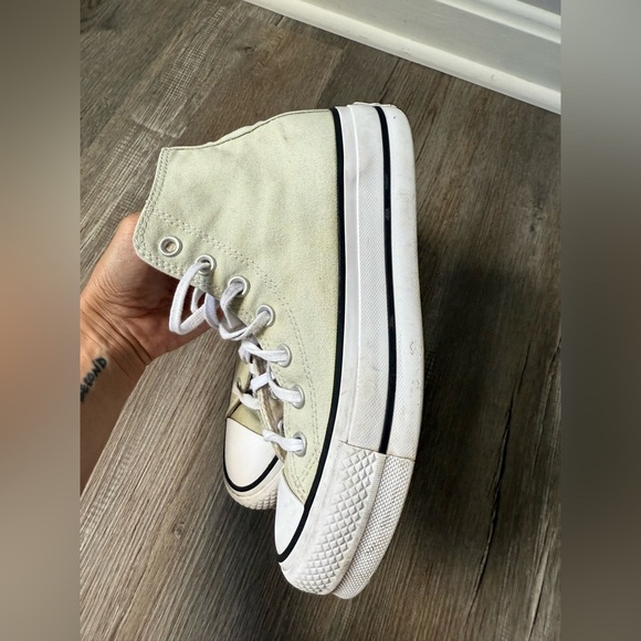 Converse All Star Platform Sneakers High Tops Sage Green White Size 6 Chucks - Picture 4 of 16